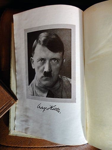 PRIVATE OR LIBRARY BINDINGS OF ADOLF HITLERS "MEIN KAMPF" (2) d