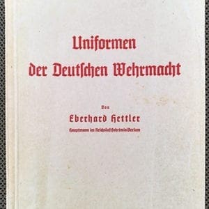 1938 NAZI GERMAN UNIFORMS BOOK