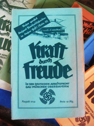 LOT OF SIX ORIGINAL KdF PERIODICALS FROM GAU MUNICH / OBERBAYERN