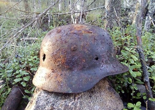 Waffen-SS M40 helmet 0721 AL 16