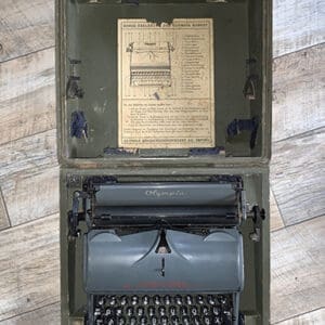 Heer typewriter 0324 1