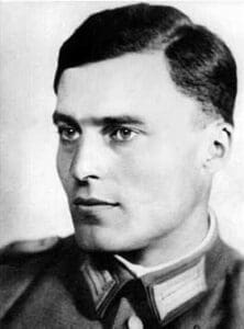 VERY RARE 1944 OKH DOCUMENT SIGNED BY GRAF VON STAUFFENBERG (VALKYRIE)