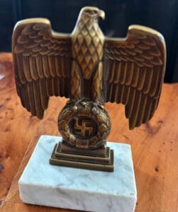 RPT desk eagle 0126 LF 1